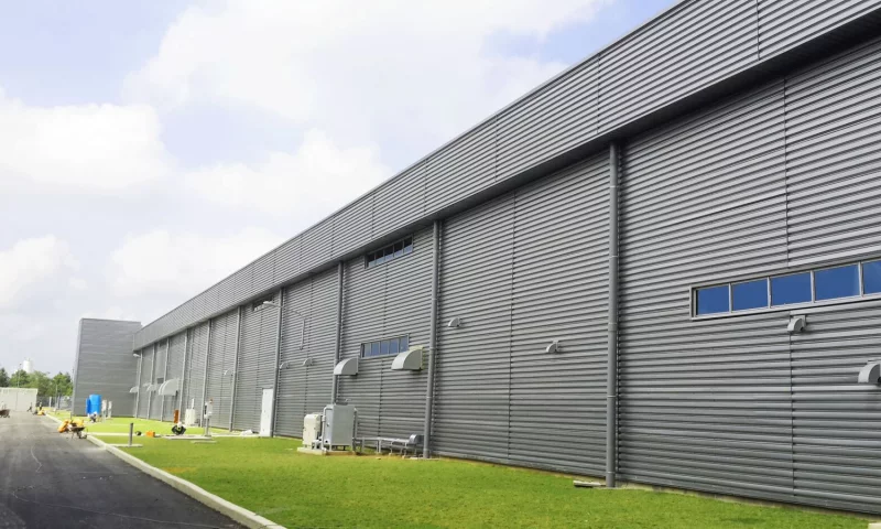 Penerapan sistem hemat energi pada konstruksi bangunan baja prefabrikasi