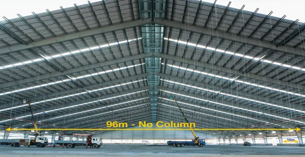 Clearance Span in Prefabricated steel building project - bangunan struktur baja