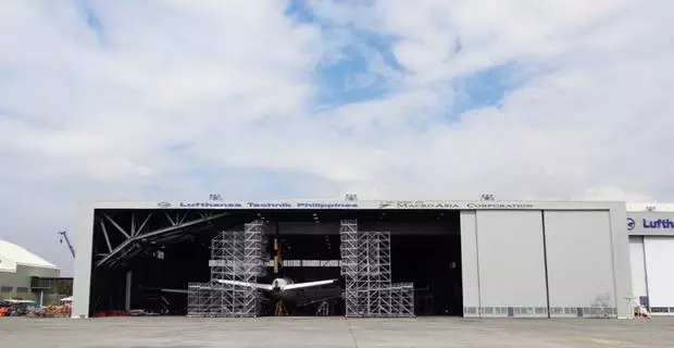 Prefabricated steel warehouse using ClearSpan product - bangunan struktur baja