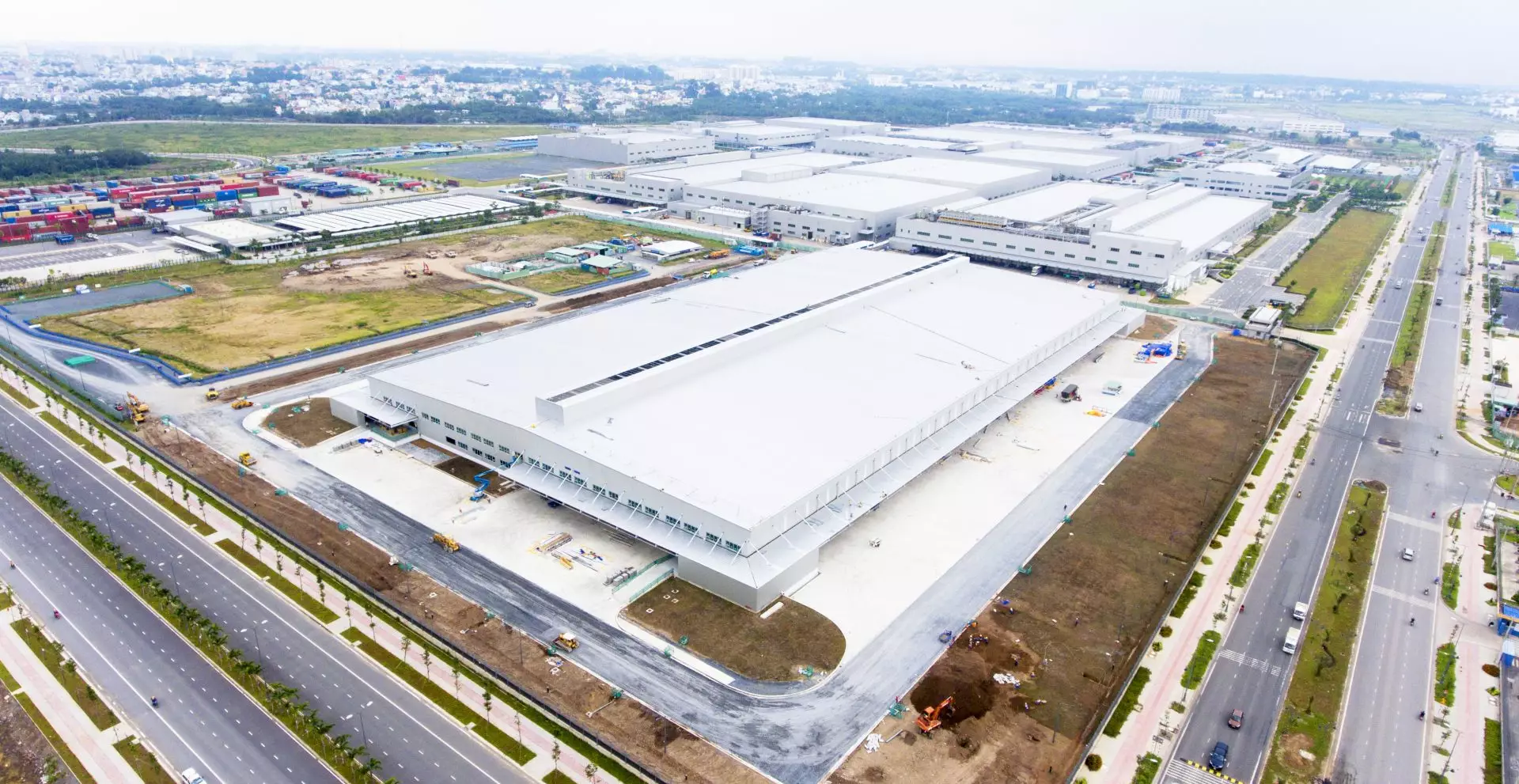 prefabricated steel building for Samsung client - solusi bangunan struktur baja untuk samsung