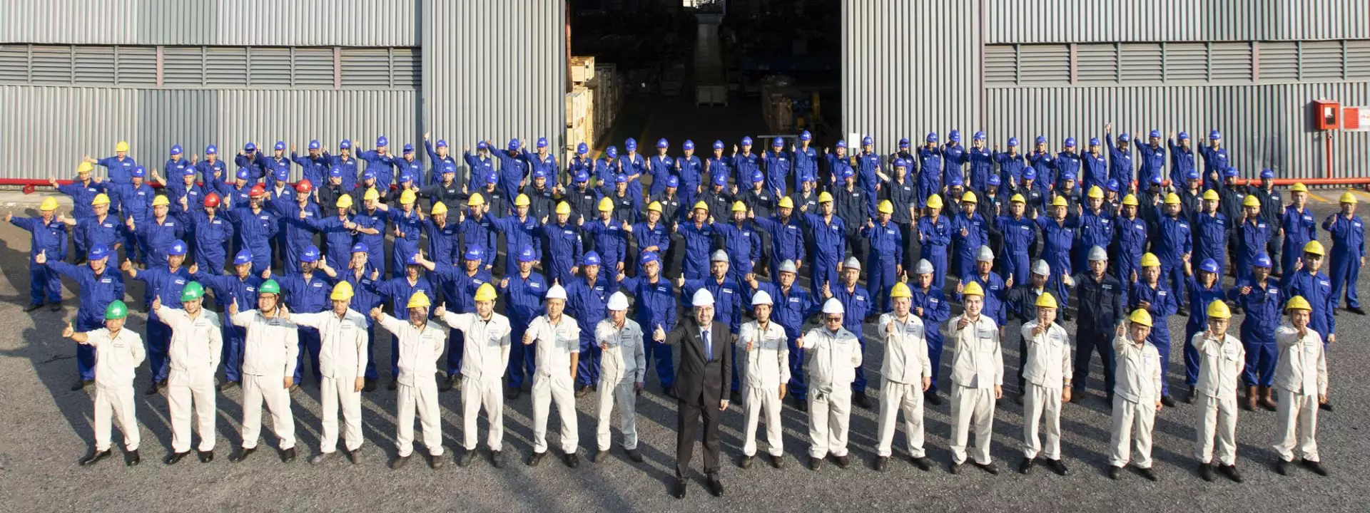 Pebsteel prefabricated steel building workforce - tenaga kerja bangunan struktur baja